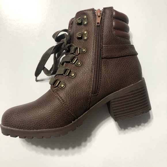 Mia Kids Brown Small Heeled Lace Up Boots - Picture 5 of 5